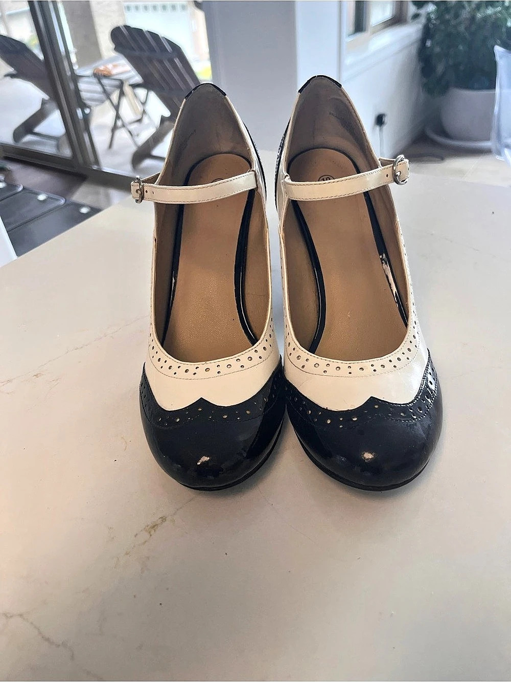 Colour Block Heels in Black & White US 10